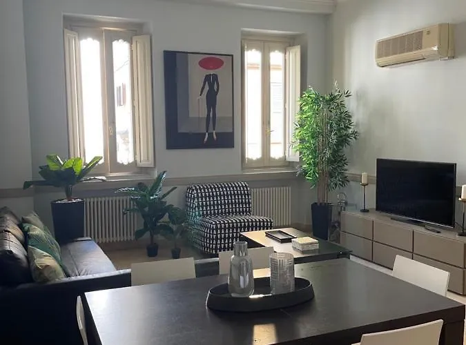 Dimora Storica Palazzo Marescalchi Belli Apartment Rome