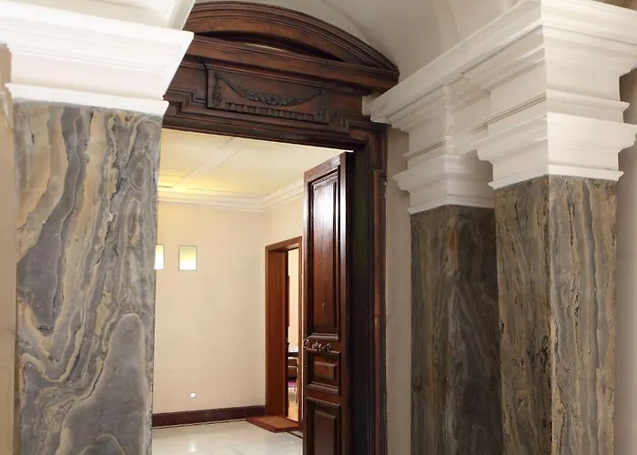 Dimora Storica Palazzo Marescalchi Belli Rome