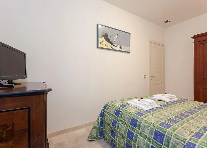 Dimora Storica Palazzo Marescalchi Belli Apartment *