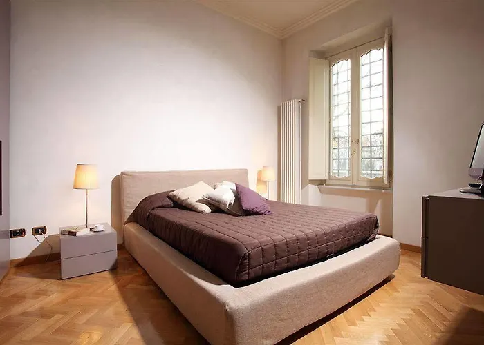 Dimora Storica Palazzo Marescalchi Belli Apartment Rome