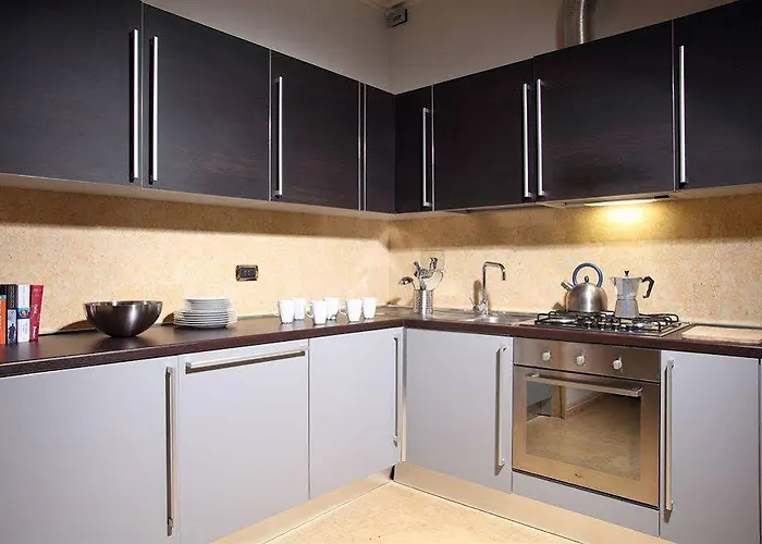 Apartment Dimora Storica Palazzo Marescalchi Belli Rome