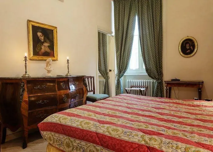 Dimora Storica Palazzo Marescalchi Belli Apartment Rome