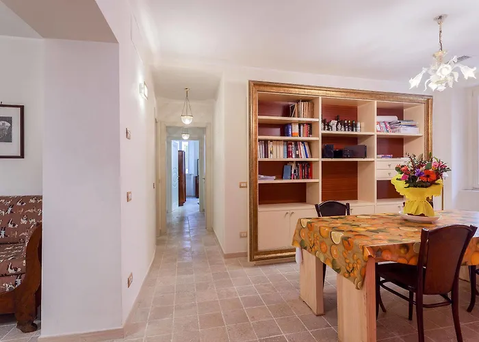 Dimora Storica Palazzo Marescalchi Belli Apartment