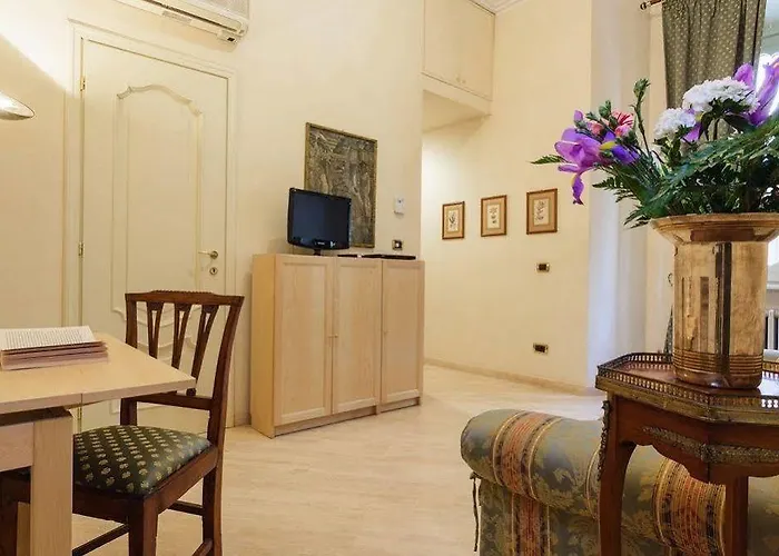 Dimora Storica Palazzo Marescalchi Belli * Rome
